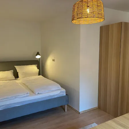 Вилла Villa Am Weinberg Mit Garten Grosszuegig Und Exklusiv Гайзенхайм